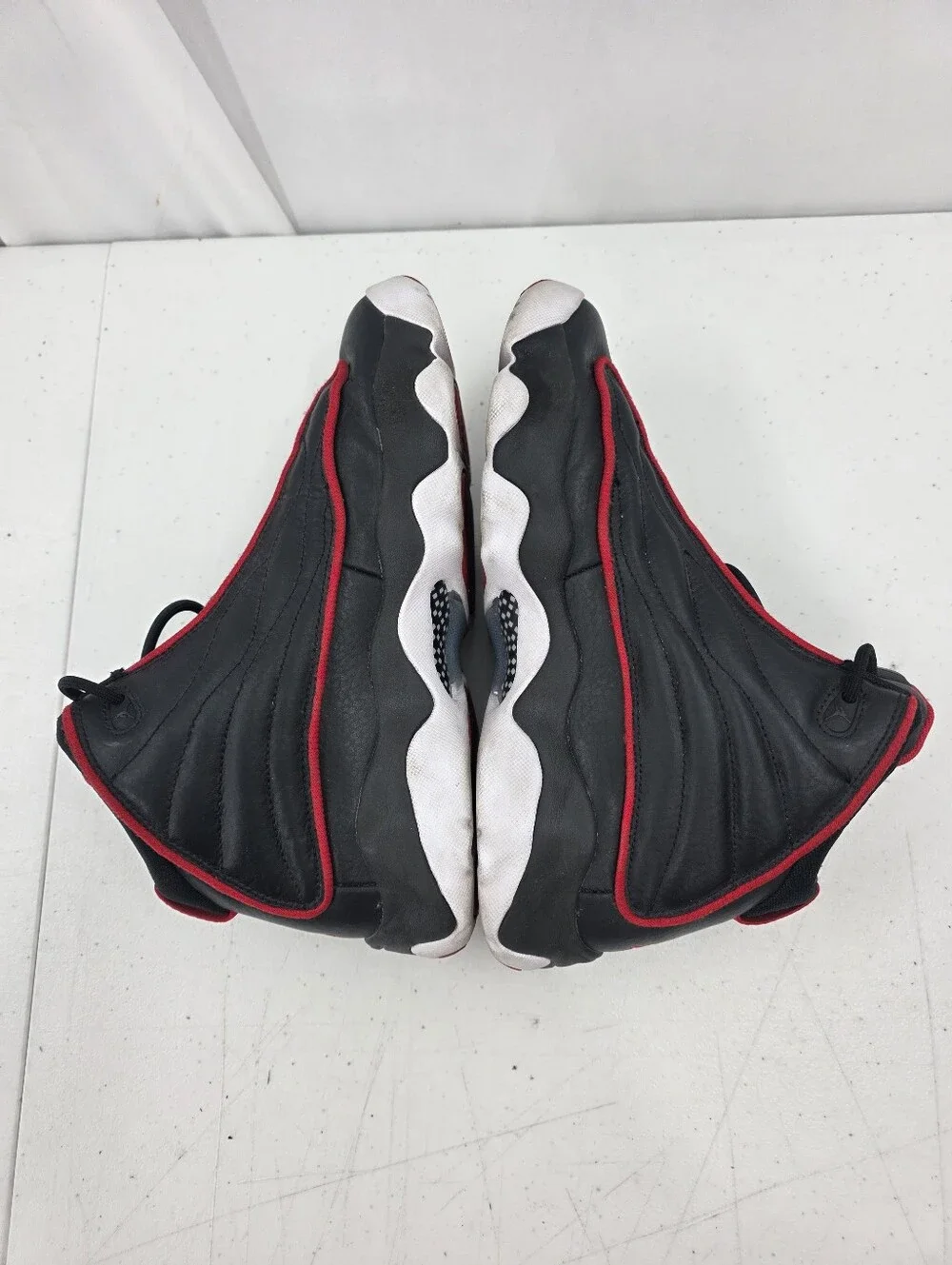 Nike Jordan Pro Strong University Basketball Shoes Sneaker DC7911-061 Size 7Y.